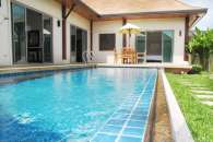 Revente d'une villa avec piscine à Naiharn